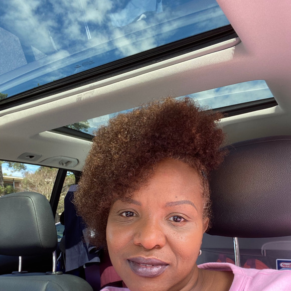 monique43